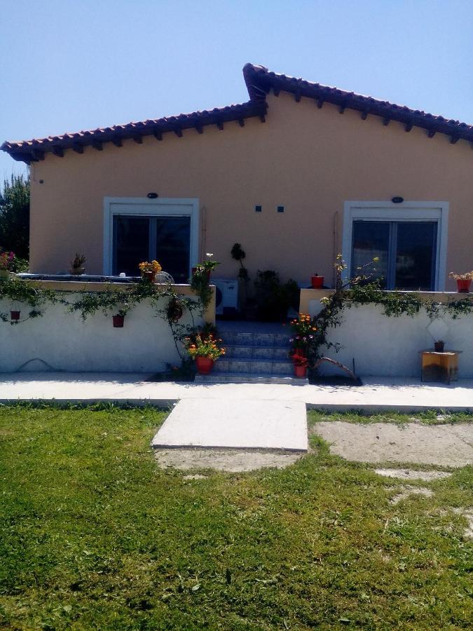Studios Στουσ Πυργουσ Θερμησ Mytilíni Eksteriør billede
